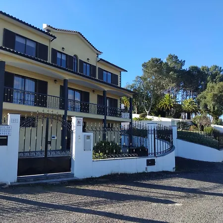 Villa Familia Antonio Standen