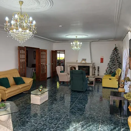 Familia Antonio Standen 别墅 *