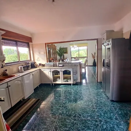 Villa Familia Antonio Standen Maxial