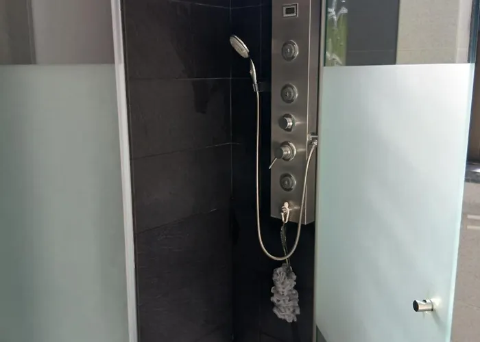 Familia Antonio Standen Villa *