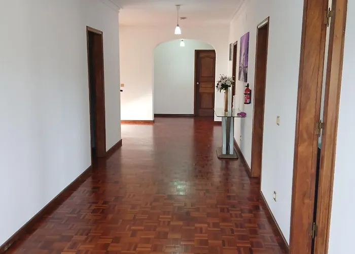 Familia Antonio Standen Villa *